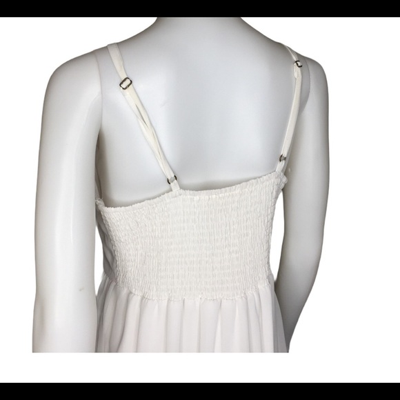 JAPNA Chiffon Sleeveless Maxi Dress With Raised 3D Aztec Detailing White Medium - Picture 6 of 9